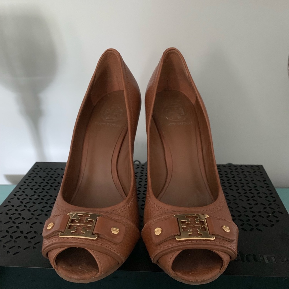 Tory Burch wedges